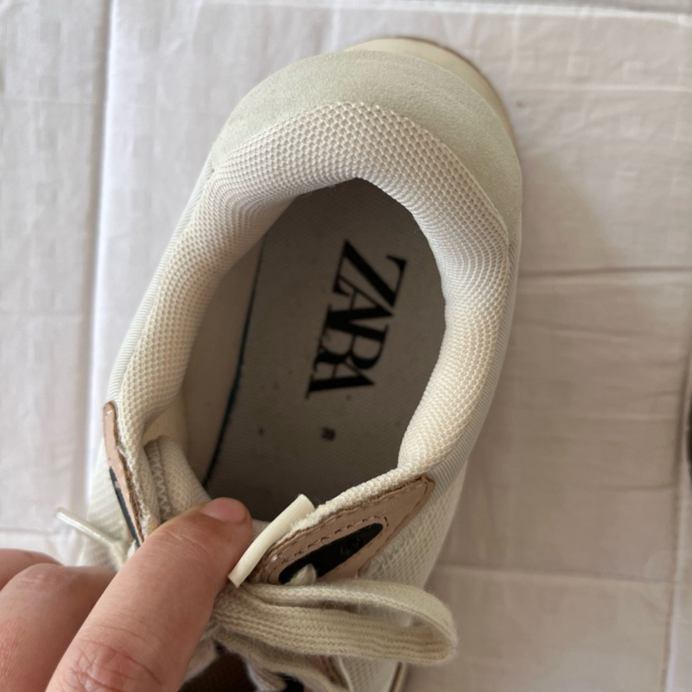 SOLD 🌙 ZARA Pale Pink, Black & White Lace-up Sneakers Size 39/US 8 - Picture 9 of 16